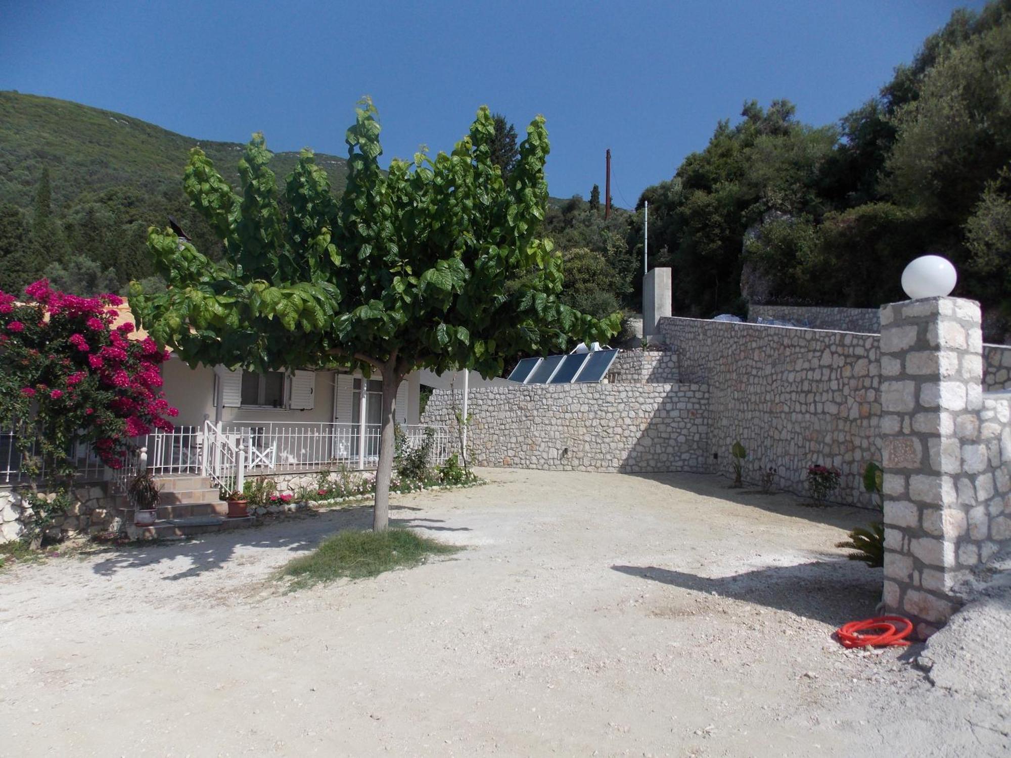 Вилла Vasiliki View Agios Petros  Экстерьер фото